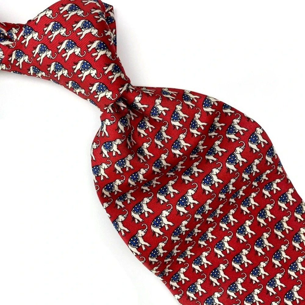 BROOKS BROTHERS MAKERS ELEPHANTS RED SILK MEN'S Neck Tie Red